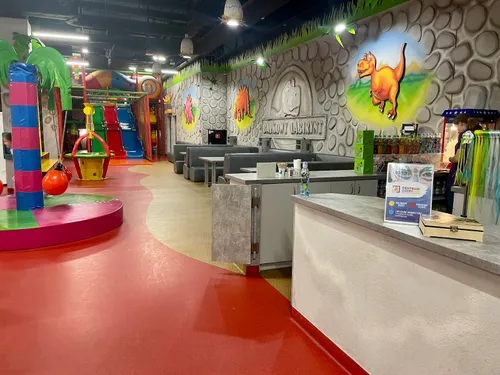 Bajkowy Labirynt - Częstochowa Galeria Jurajska