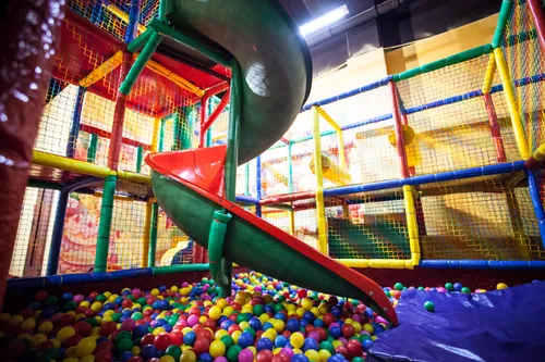 FANTAZJA CENTRUM ZABAW