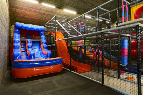 Power Jump - Park Rozrywki