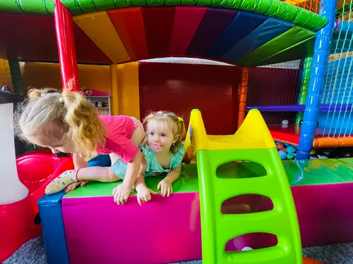 Korona Kids sala zabaw dla dzieci