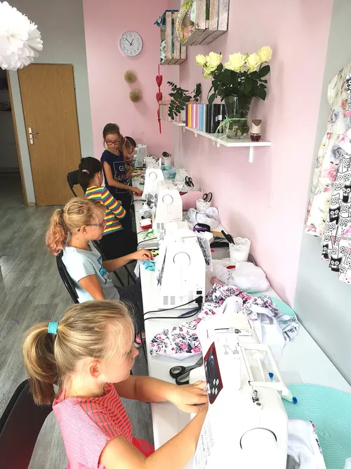 Mini Bambini - Pracownia i warsztaty krawieckie