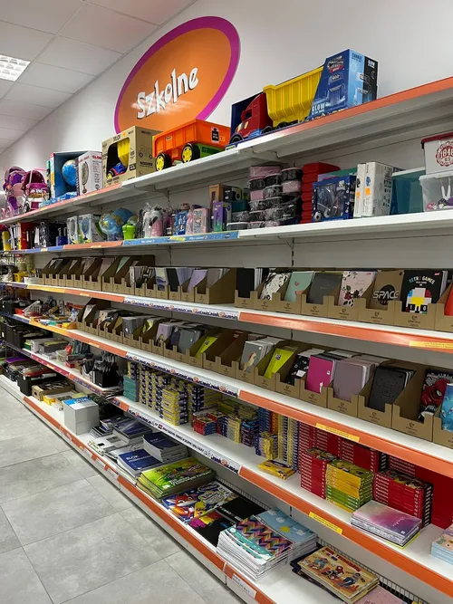 Zabawkowy Raj Łomża – radość zabawy i wszystko do szkoły