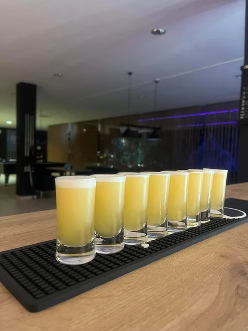 "Wowball" Bowling Alley