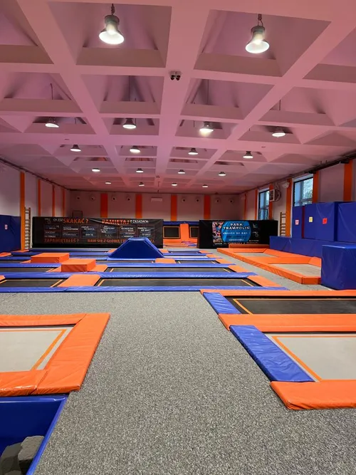 JUMP6 Park Trampolin